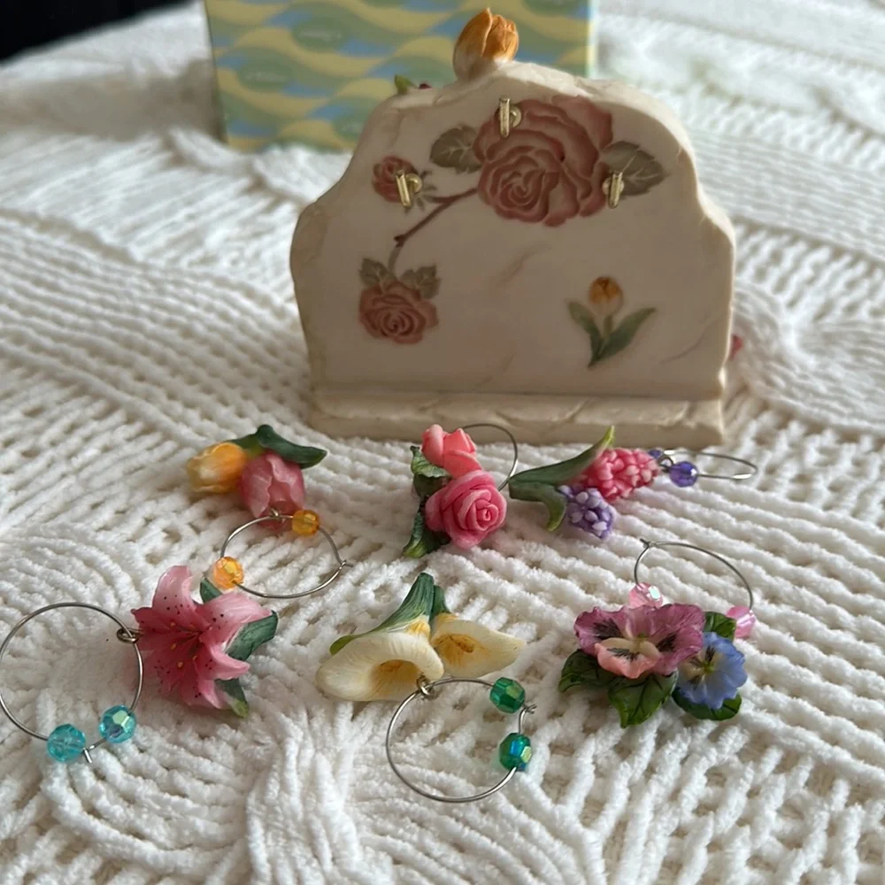 NWT flower wine charms - Picture 4 of 5